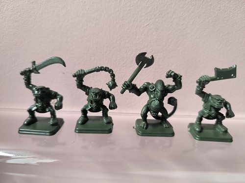 Hero quest lot 4 figurines - 4,