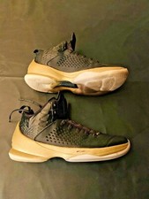 Nike Jordan Melo XI black gold