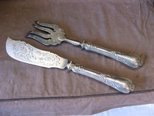 Très beau set à Gigot Christofle ? superbe travail de ciselure. Argenterie