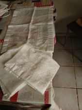 4 anciens sets de table