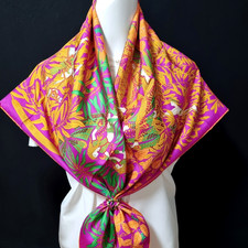RARE VINTAGE HERMES Silk Scarf "La Promenade de Platon" Carre 90 Duty-free US