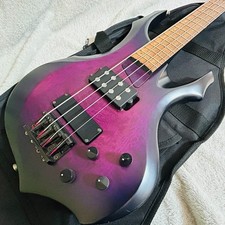 Guitare basse électrique