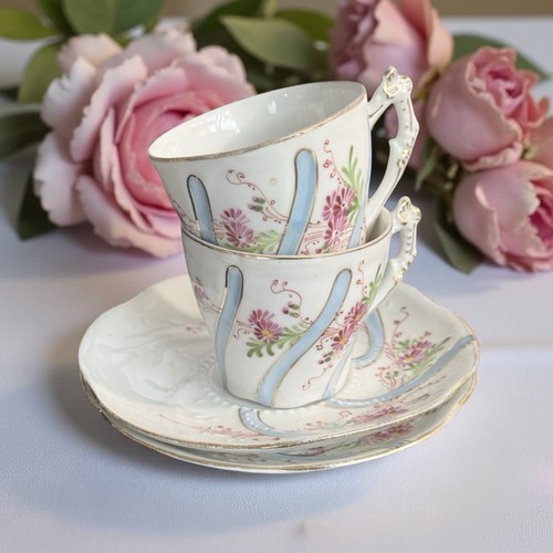 Deux tasses anciennes xixe - tasses,