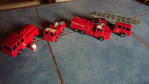 Lot camions pompiers de - pompiers,