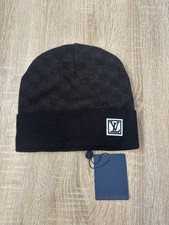 Bonnets Louis Vuitton couleur