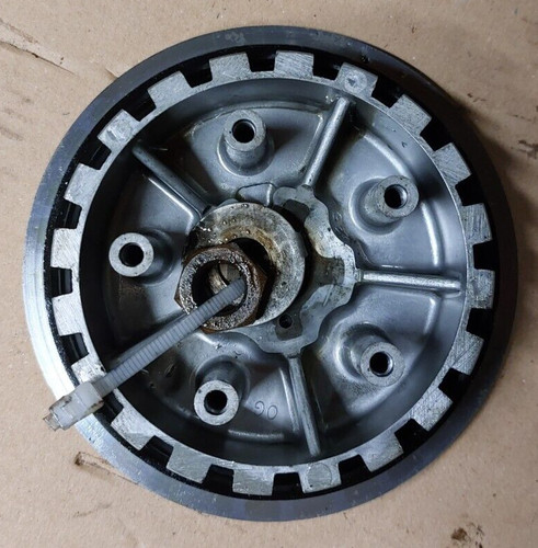 Noix embrayage yamaha 125 - noix,