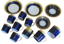 Lot de tasses sous-tasses