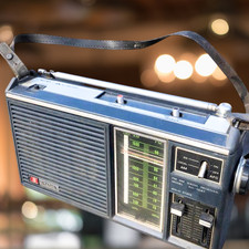 Hitachi KH-1047 Vintage AM FM