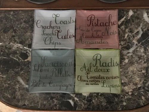 Lot petites assiettes - 4,