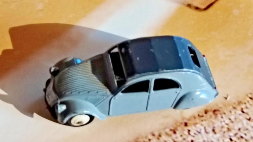 Dinky toys citroën 2 cv - citroën,