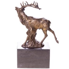 Sculpture en bronze Cerf