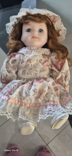 Poupées anciennes porcelaine - poupées,