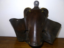 Selle en cuir cheval ancienne