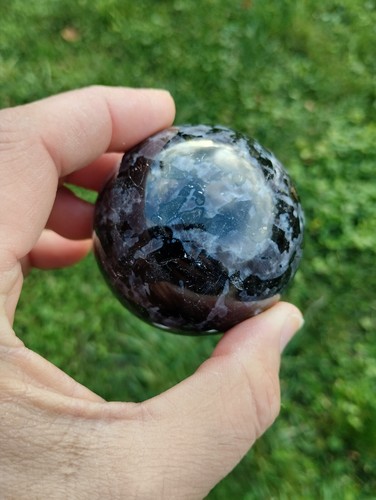 Gabbro forme sphère pierre - forme,
