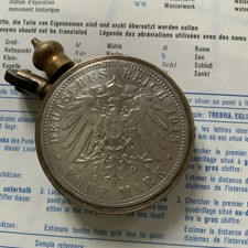 Briquet Fait Avec Une Pièce