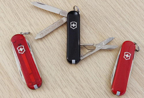 Victorinox swiss army knife - victorinox,