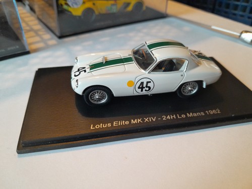 Lotus élite heures - élite, 24