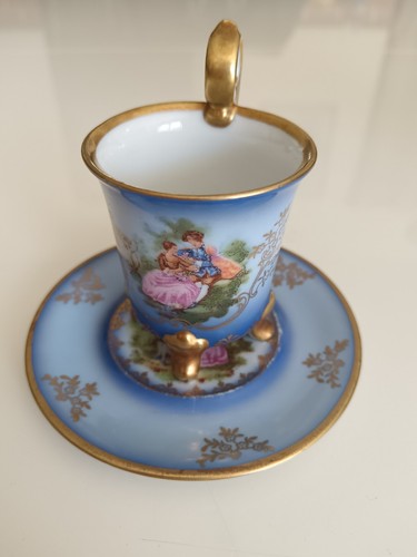 Très belle tasse - très, sa