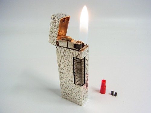 Briquet dunhill rollagas - briquet,