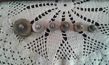 lot 6 anciens petits poids pour balance