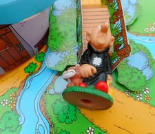 gargamel  et Azrael  smurf