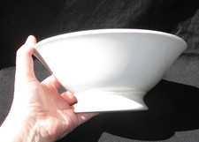 ancien plat blanc saladier jatte bol sur pied Creil Montereau