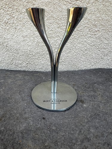Moët chandon pied - chandon,