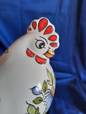 Poule en faience artisanale de 13 cm