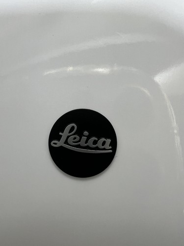 Badge point logo leica - logo,