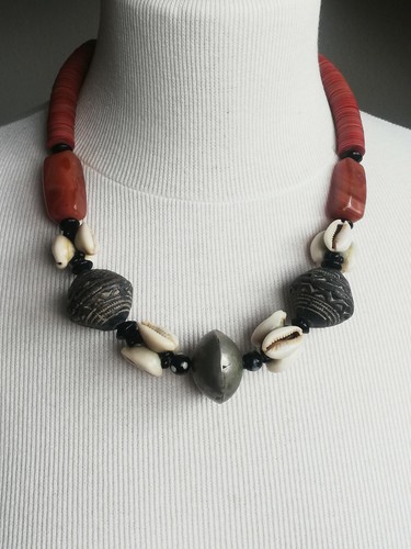 Collier ancien africain - collier, en