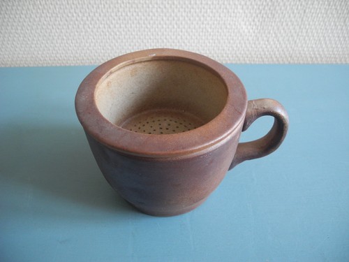 Ancienne tasse tisanière - tasse,