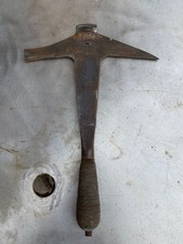 marteau de couvreur ardoisier