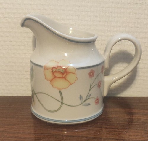 Joli petit pot - pot, à