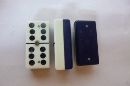 Jeu dominos anciens - de,