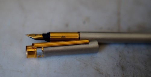Stylo plume must cartier en - stylo, de