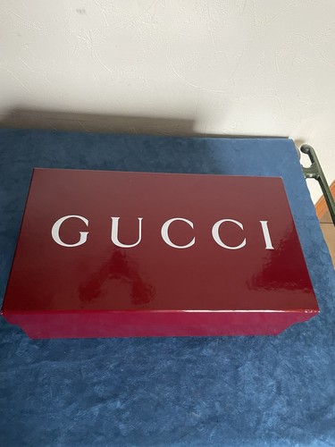 Boîte chaussures gucci - boîte,