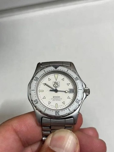 Montre quartz tag - à,
