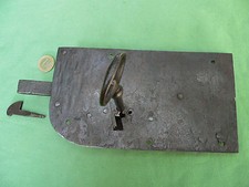 Clenche plaque à clef fer