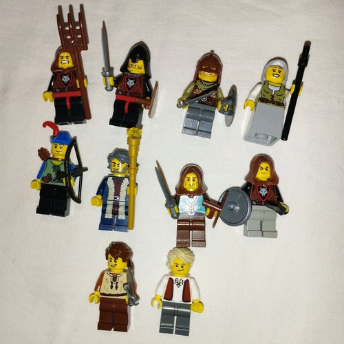 Lego castle lion griffon lot - castle,