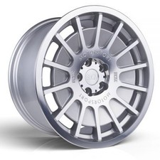 One 18x9.5 3SDM 0.66 5x100 35