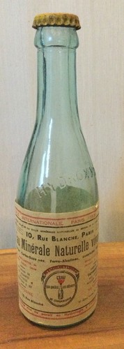 Ancienne bouteille eau - ancienne,