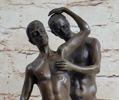 Sculpture bronze deux - sculpture, en