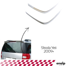 Garniture de cache supérieur