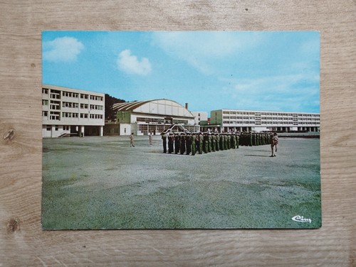 Carte postale centre - centre, de
