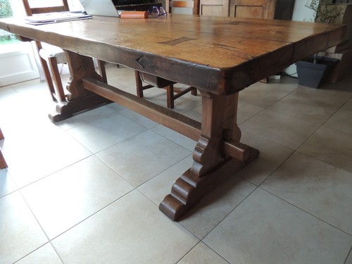 Table séjour monastère - séjour,