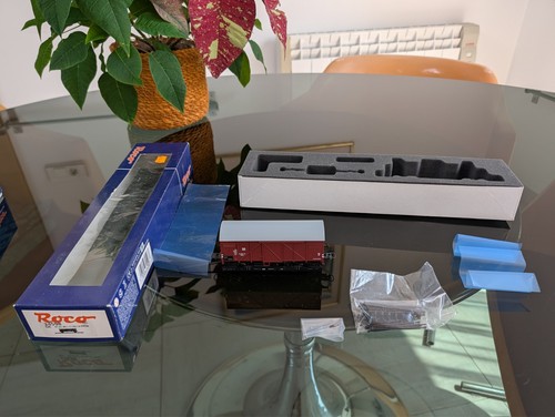 Roco hoe set wagons - wagons, chassis