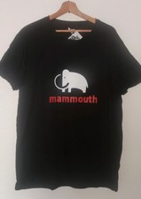 T-shirt noir mammouth magasin