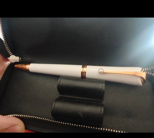 Stylo bille montblanc blanc - bille, or