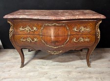 Commode de style Louis XV en