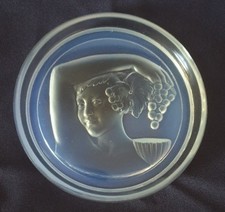 Ed. ETLING, très joli dessous